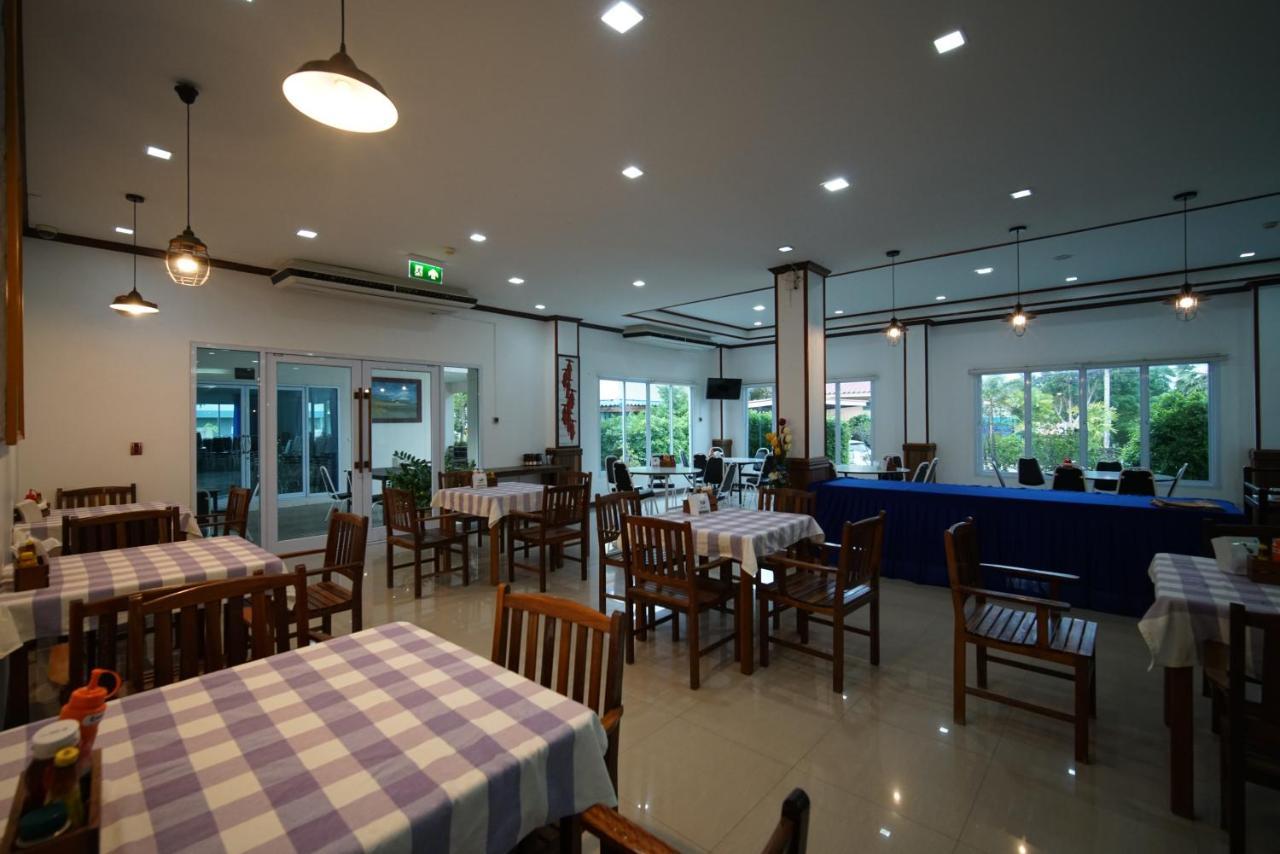 Sea Mountain Khanom Hotel Bagian luar foto