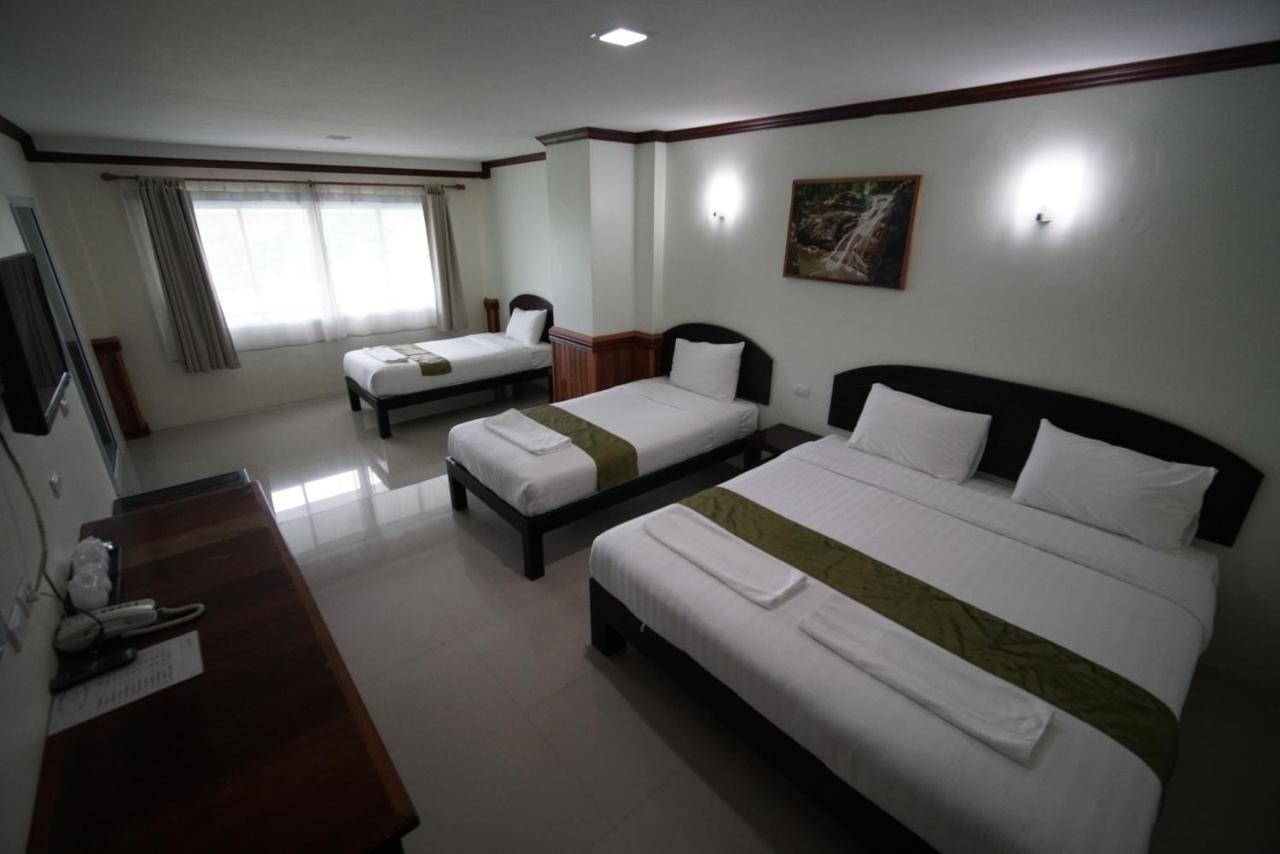 Sea Mountain Khanom Hotel Bagian luar foto