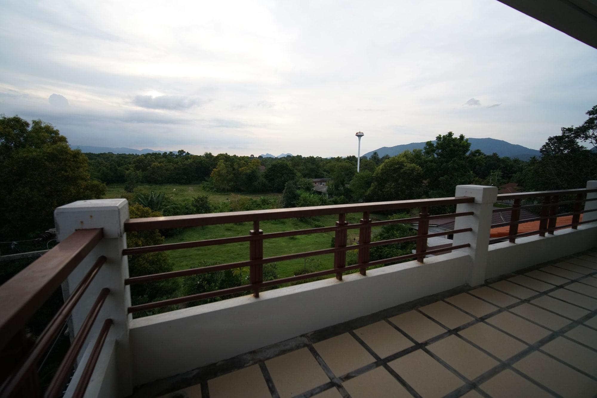 Sea Mountain Khanom Hotel Bagian luar foto
