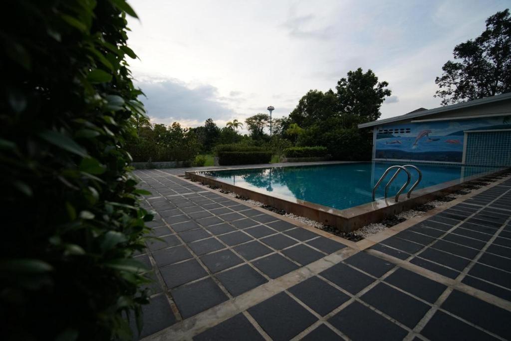 Sea Mountain Khanom Hotel Bagian luar foto
