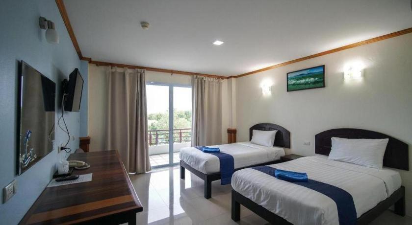 Sea Mountain Khanom Hotel Bagian luar foto