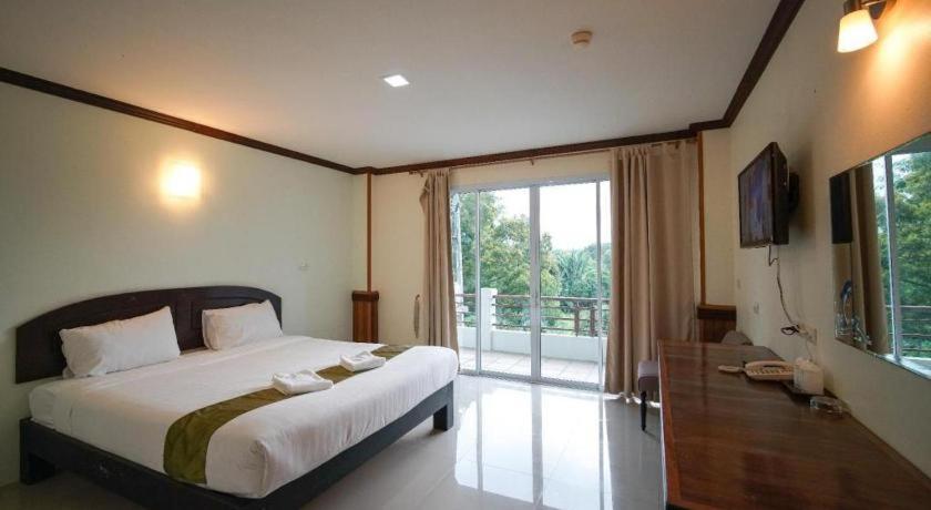 Sea Mountain Khanom Hotel Bagian luar foto