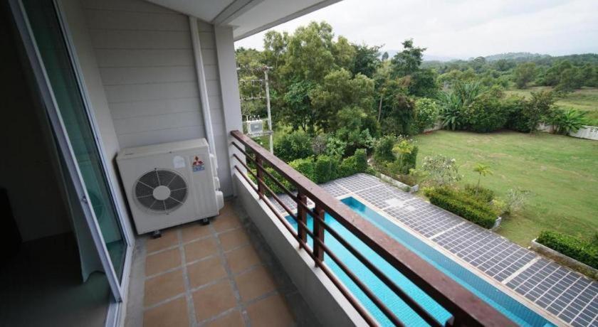 Sea Mountain Khanom Hotel Bagian luar foto