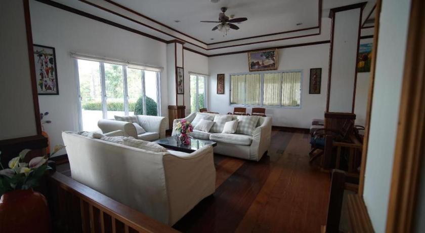 Sea Mountain Khanom Hotel Bagian luar foto