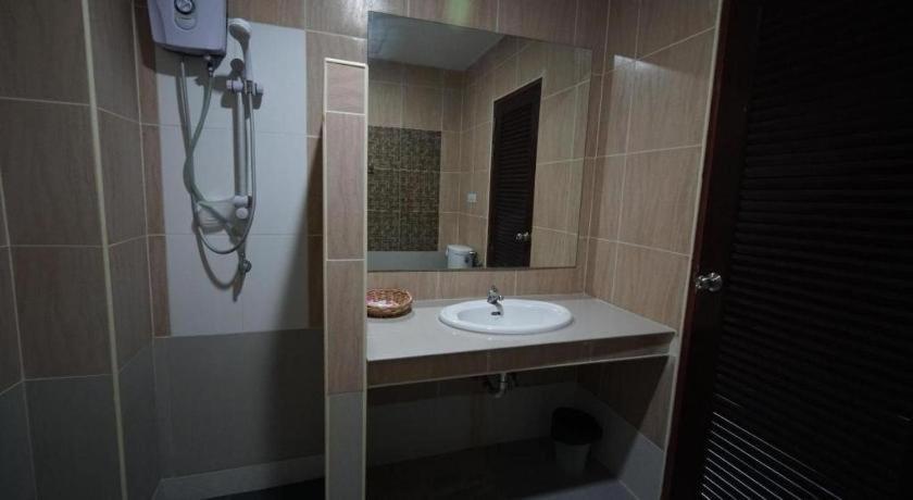 Sea Mountain Khanom Hotel Bagian luar foto